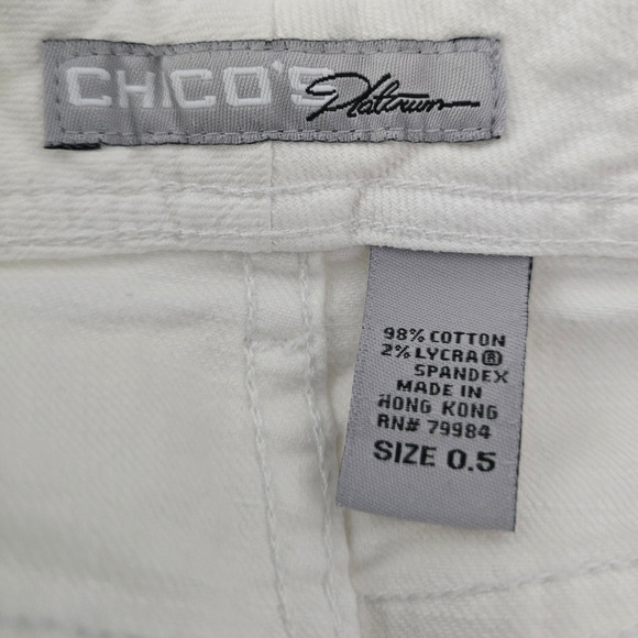 Chico's Platinum White Capri Denim Jean's  Women's 0.5 / 6 - Picture 4 of 5